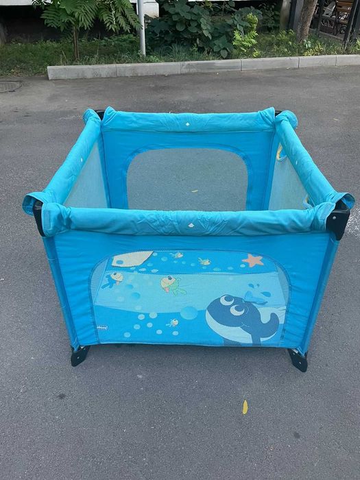Продам б/у игровой манеж Chicco