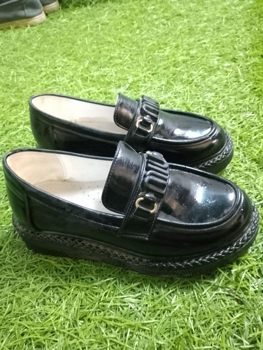 Продам туфли miu miu