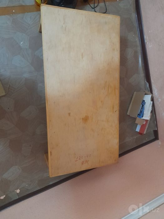Xontaxta sotiladi. 120×60 sm. Holati yaxshi. Narxi 120 ming so'm.