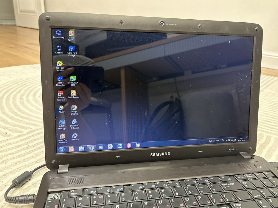Продам ноутбук Самсунг