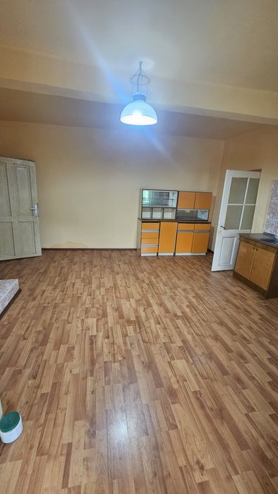 Vând casă familială sat. Mailat, com.Vinga !