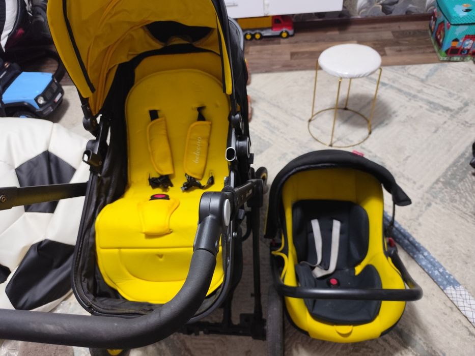 Продам коляску+автолюлька