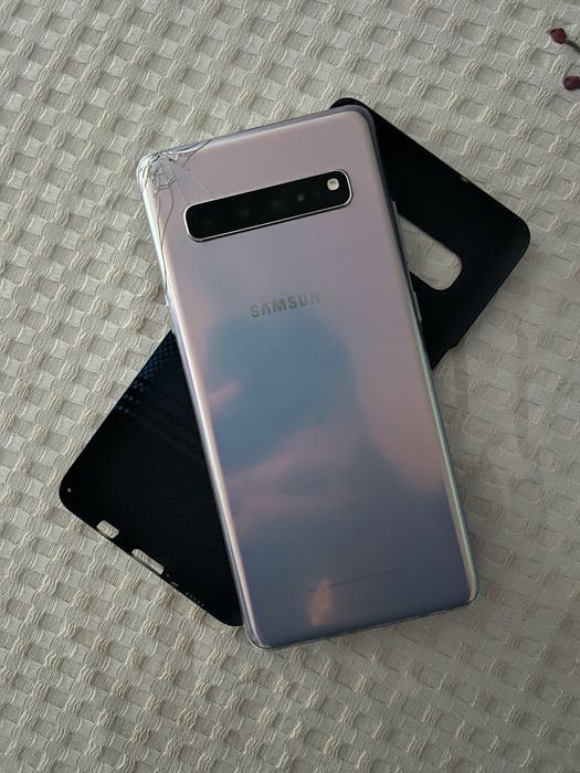 Samsung s10 5G 8/256 gb