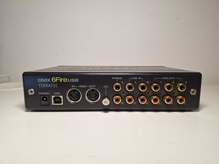 Interfata audio vintage