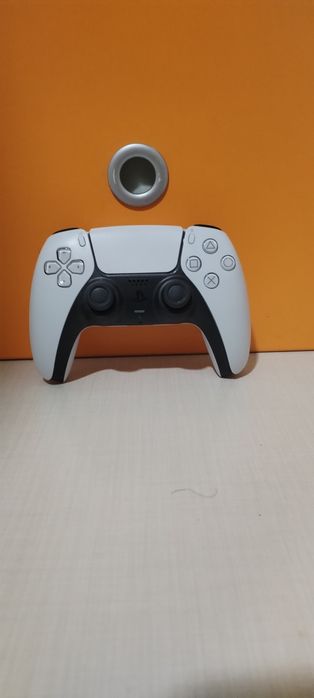 Оригинален бял PS5 контролер
