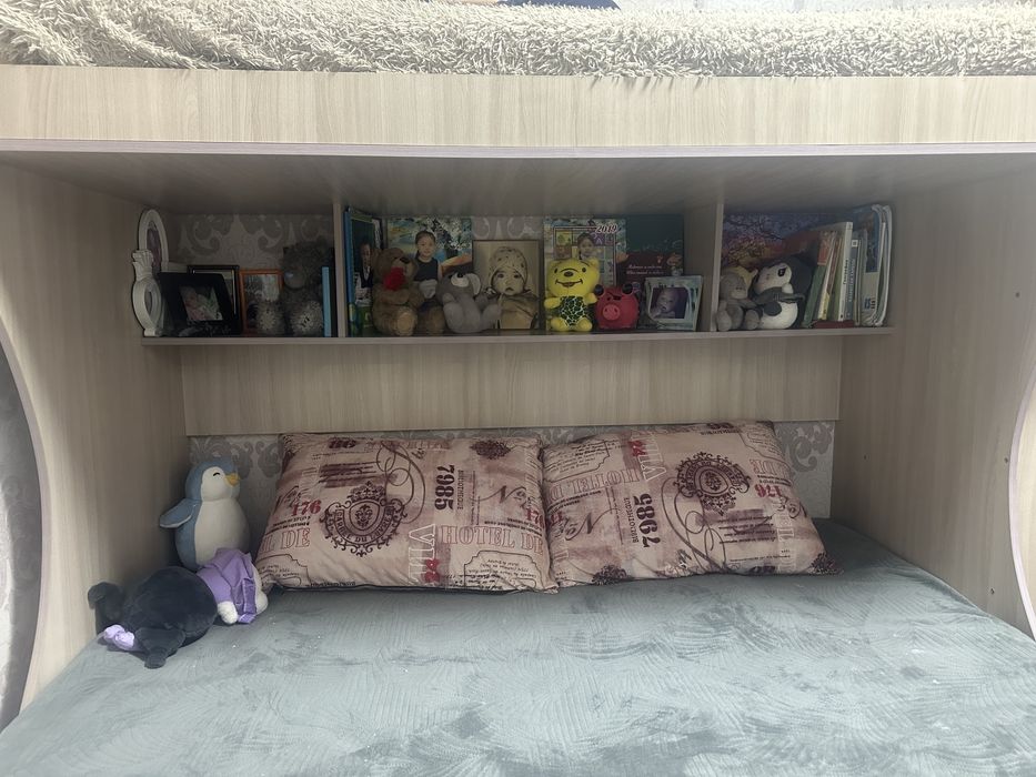 Продаю двухьярусная кровать