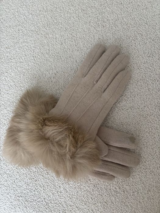 Дамски ръкавици с естествен косъм