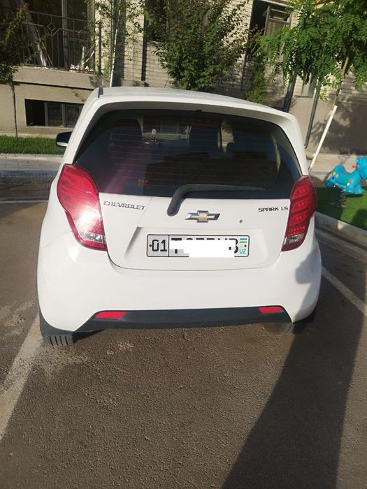 Спарк сотилади автомат 2010