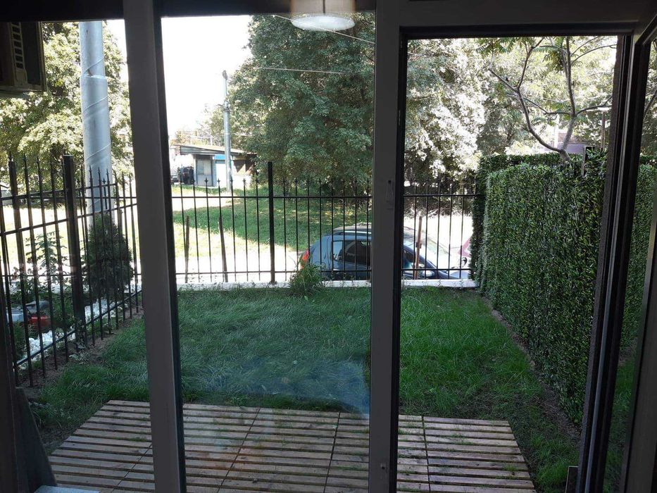 Собственик дава под наем обзаведен, едностаен - бул.Цар Борис III до спирка на Трамвай 5 и 4