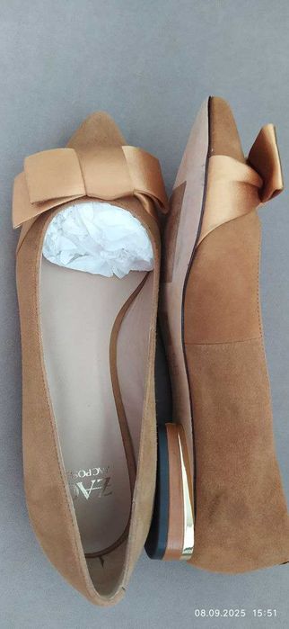 Продаю новые замшевые женские туфли-балетки 39,5 размера