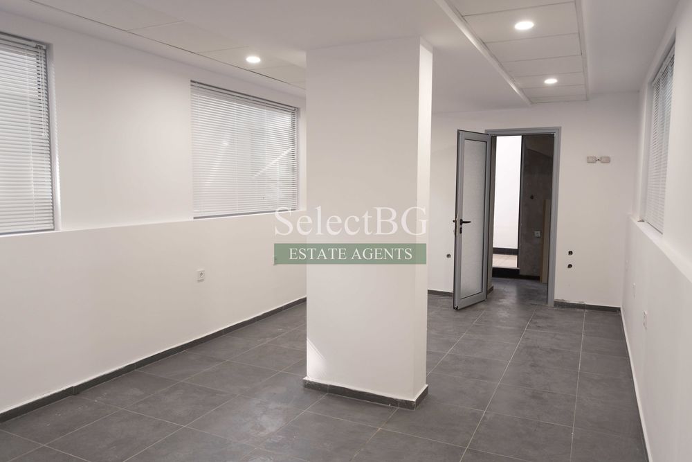 Продава се Офис в Велико Търново, Център - 194 кв.м за 526 €/кв.м - Снимка #7