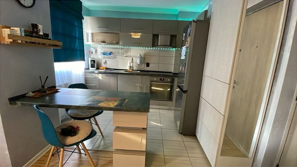 Apartament 2 camere bloc din 2012