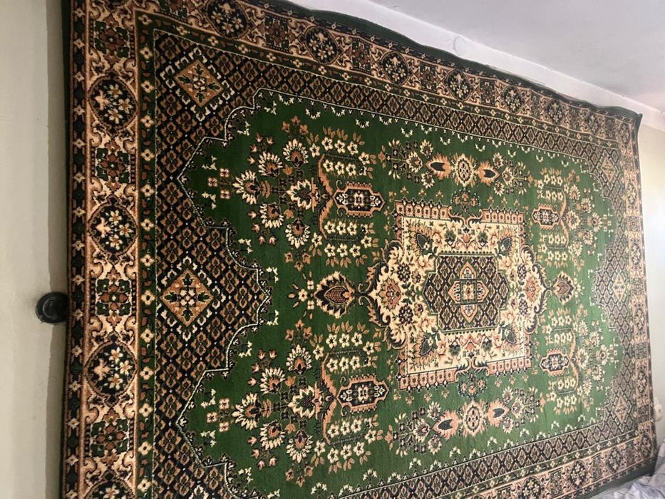 Ковры с классическим орнаментом, 2 шт.