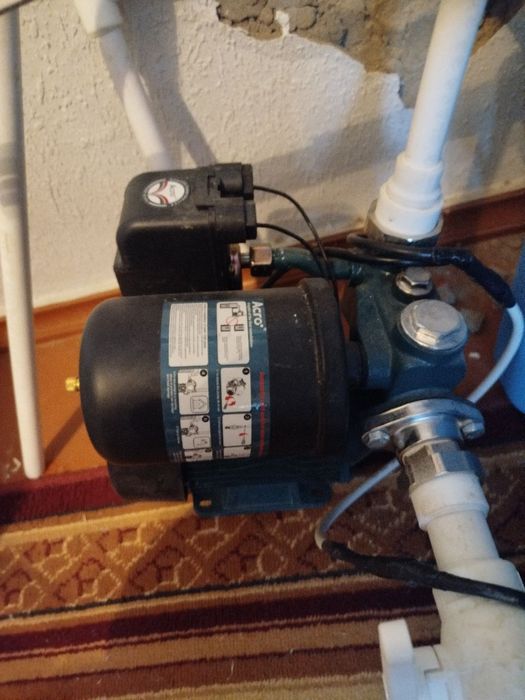 Guzalik saloni uchun jixozlar sotiladi