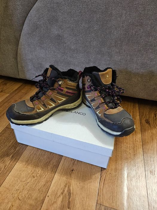 Прдам Детскую обувь