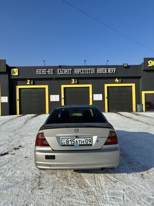 Продаю Honda Civic 2003 купе