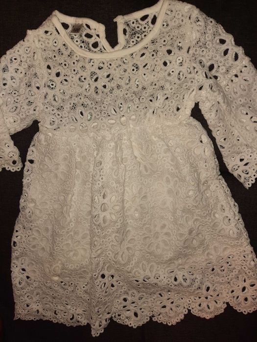 Rochie rochita alba dantela 5 ani