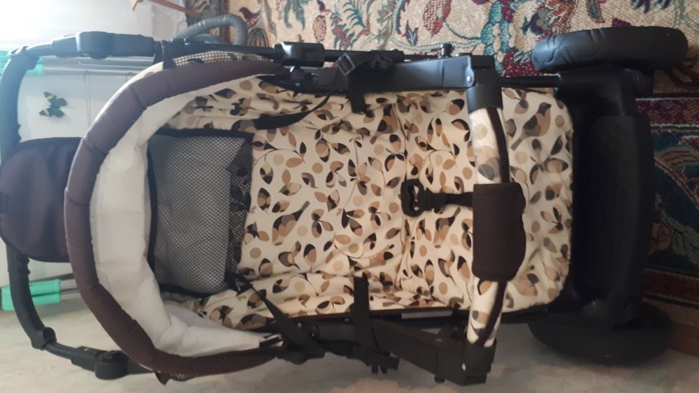 Продам коляску зима-лето.