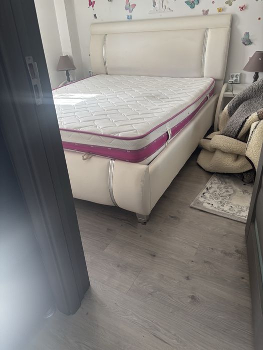 Pat Dormitor 160 x200 folosit putin