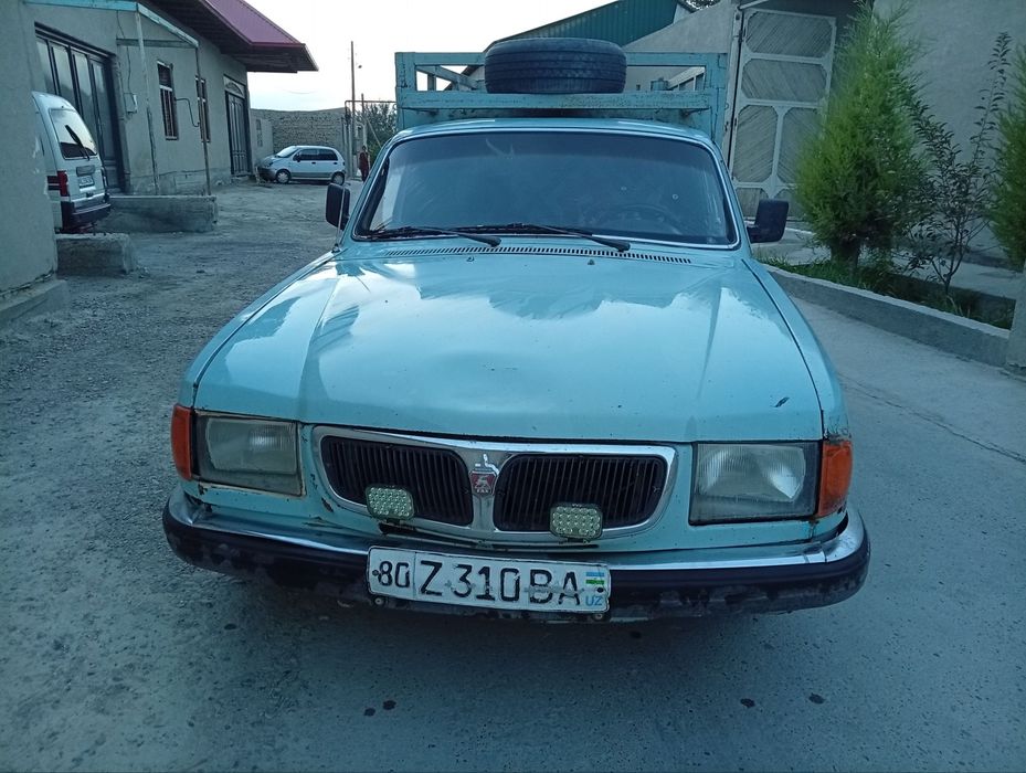 Volga pikap sotiladi 14 mln