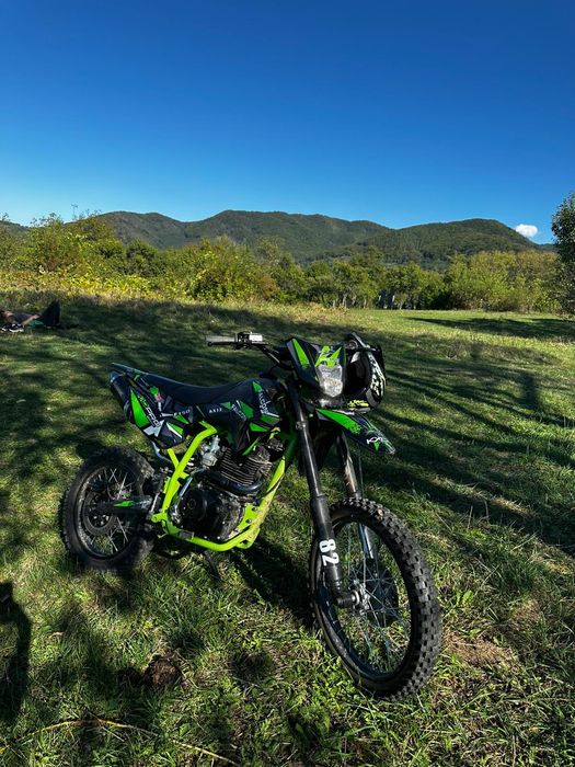 Vând sau schimb KXD  150   4T