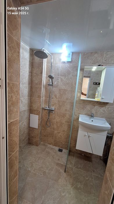 Дава се под наем Едностаен апартамент в Варна, Спортна зала - 25 кв.м за 306 € - Снимка #2