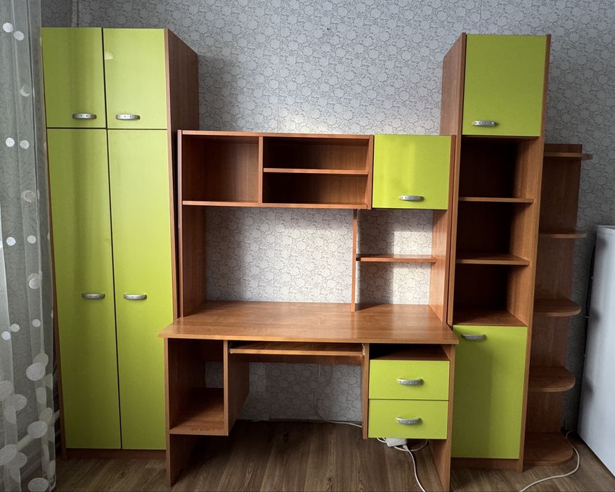 Продаем уголок спальный