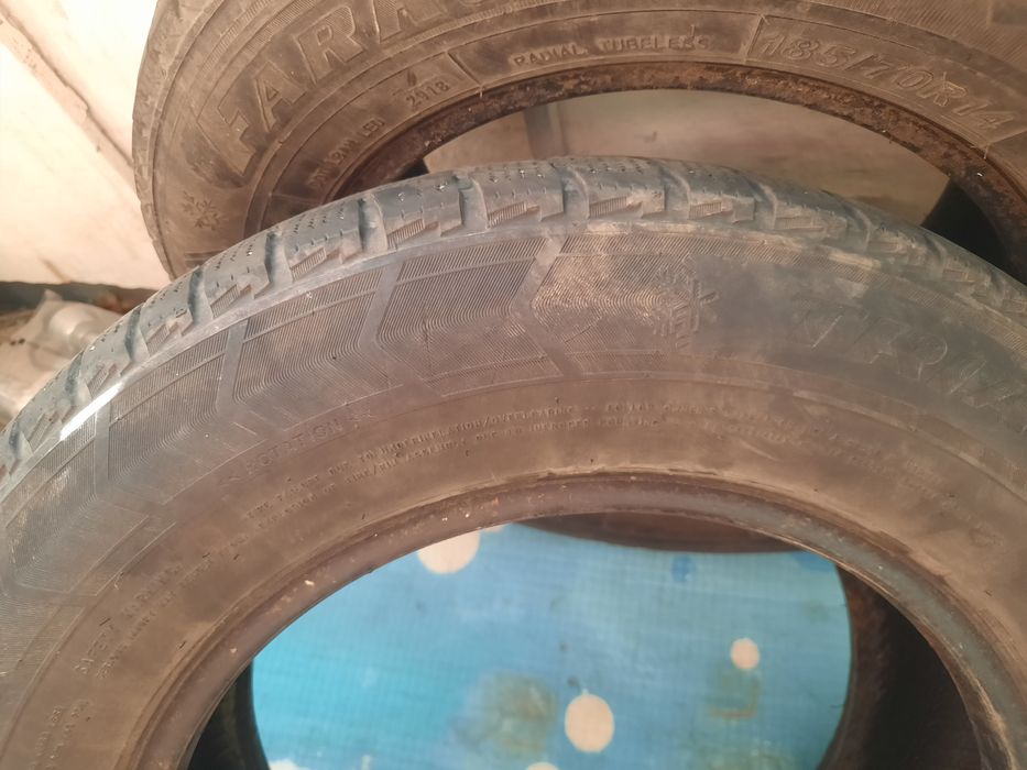 Продам Зимние шины