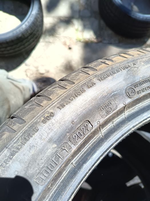 Anvelope vara 275 40 20 Bridgestone 2022 7.2mm
