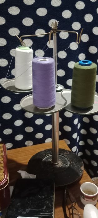 Продам оверлок в рабочем состоянии