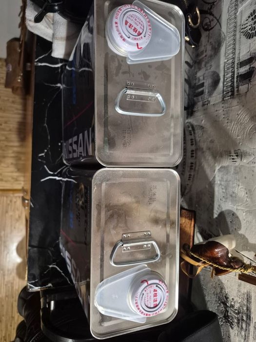 Продам моторное масло