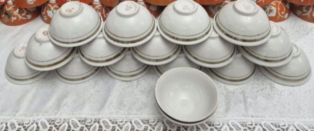 Продам пиялушки белого цвета