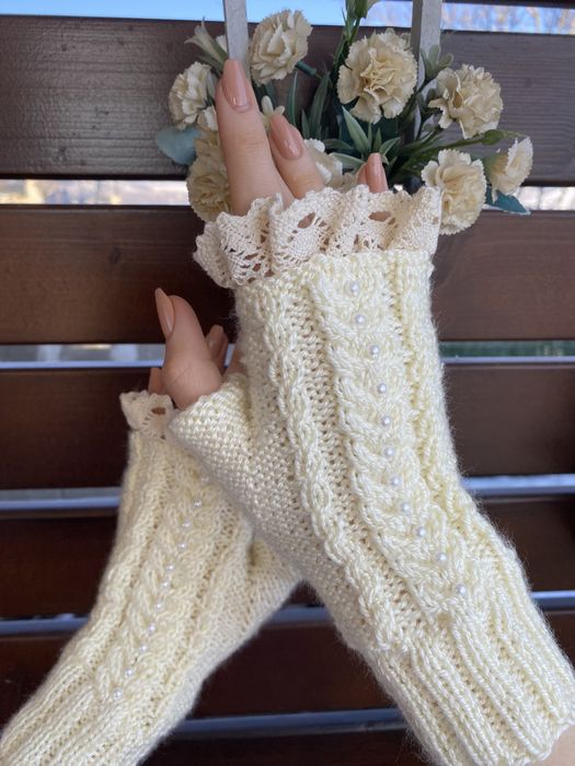 Дамски модерни ръкавици