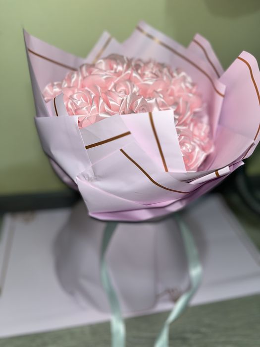 Букет из алтасных роз