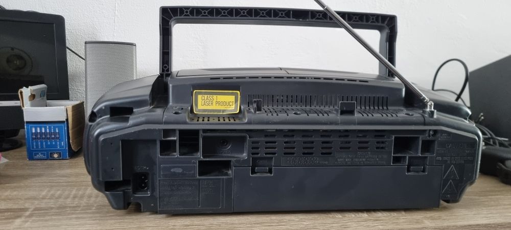 Boombox Panasonic RX DT37 si Sony CFD S01