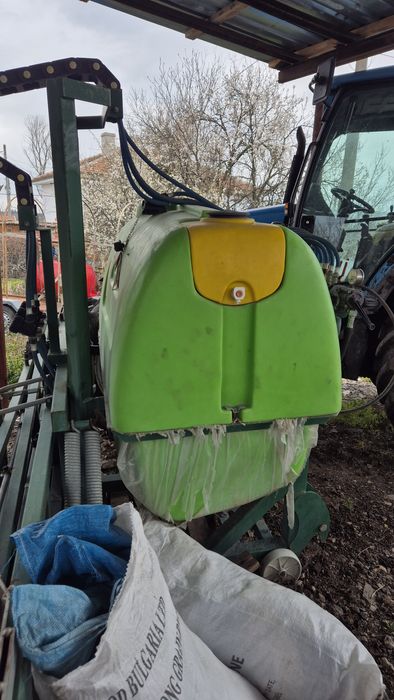 Навесна пръскачка