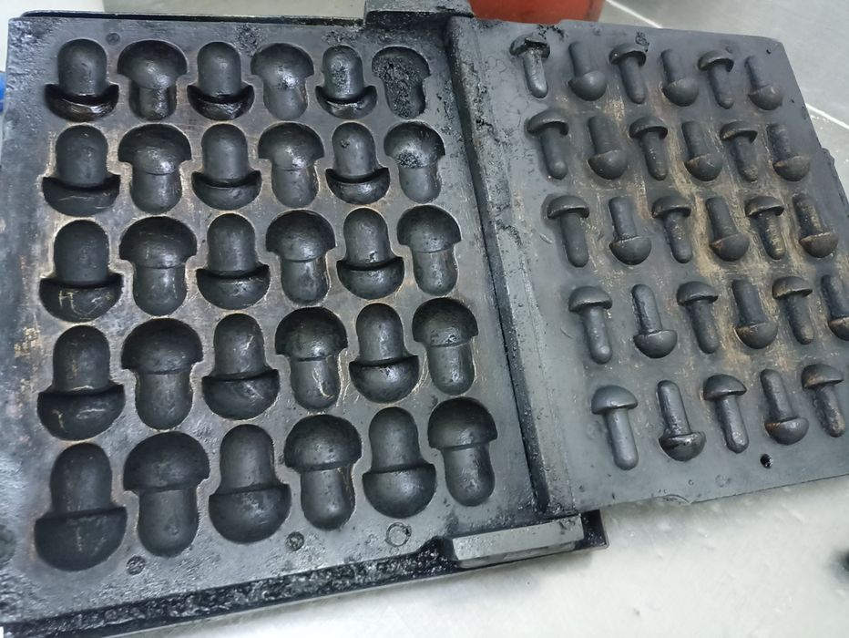 Печь Орешница в запасе Есть тэны.