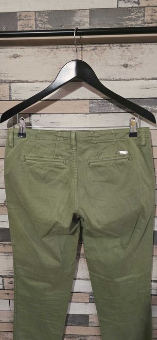Guess M- дамски панталон (А-273)