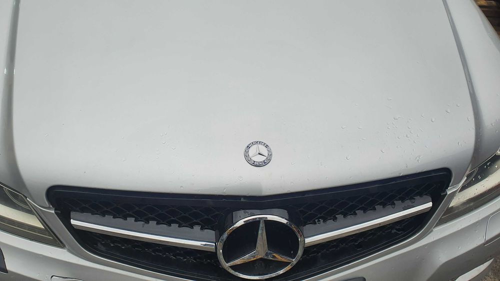 capota motor  Mercedes C class W204 facelift C200 C220 C250 C350
