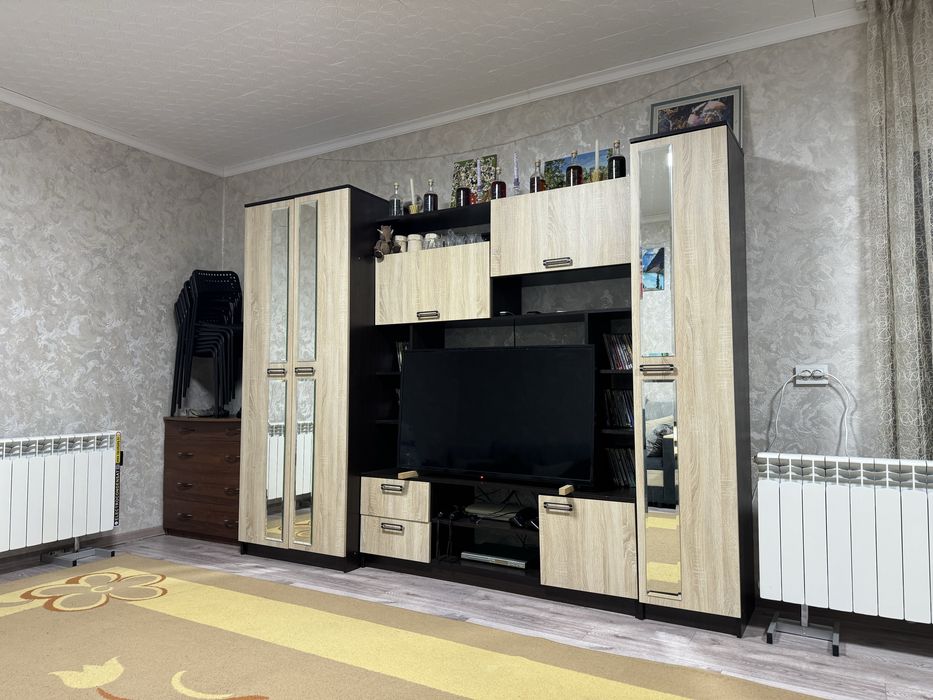 Дом, мангал, беседка в лесу