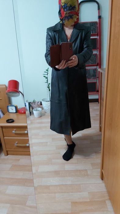 Кожанный плащ- пальто