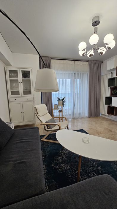 Apt. 2 camere zona Rex Mamaia
