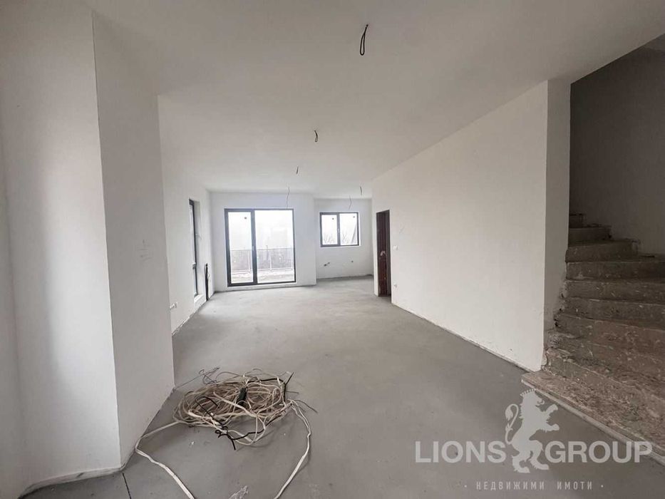 Продава се Къща в с. Лозен, Област София-град - 265 кв.м за 1001 €/кв.м - Снимка #4