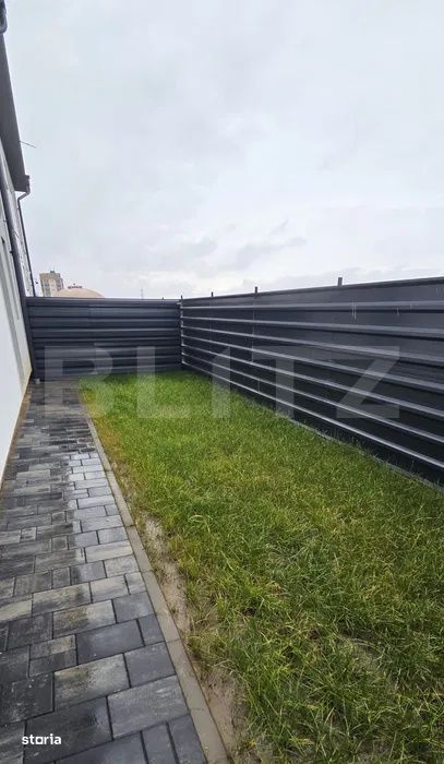 Casa cuplata 4 camere, 114 mp, 100 mp teren, zona Terra