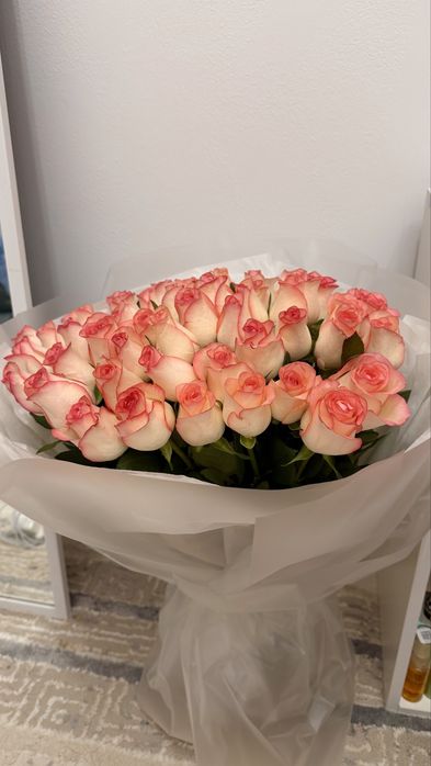 Букет из свежих роз 35шт