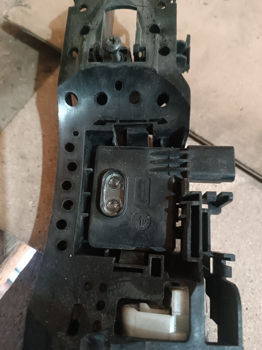 Mecanism ușa senzor optic Megane3 Fluence Koleos Megane2 Scenic2 broasca usa senzor keyless go entry usa Renault Koleos usa bandou haion punte spate