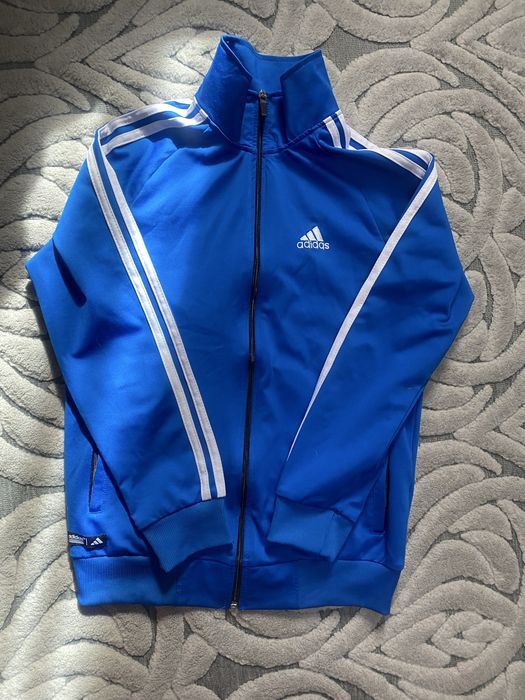 Продам жилет, кофту 42,44р