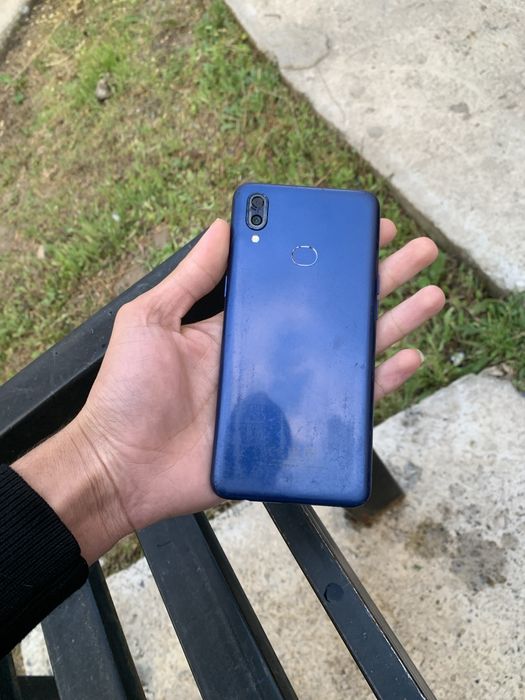 Samsung.  A10s arxini kelishamiz