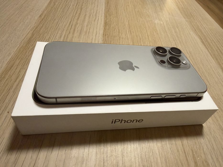 iPhone 15 Pro Max Titan 256GB