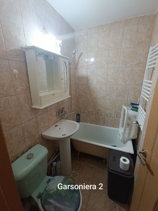 Garsoniere Valea Roșie